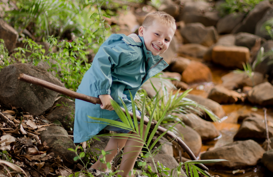 20 Outdoor Play Tips for Kids (That Make Getting Outside Easy Again)